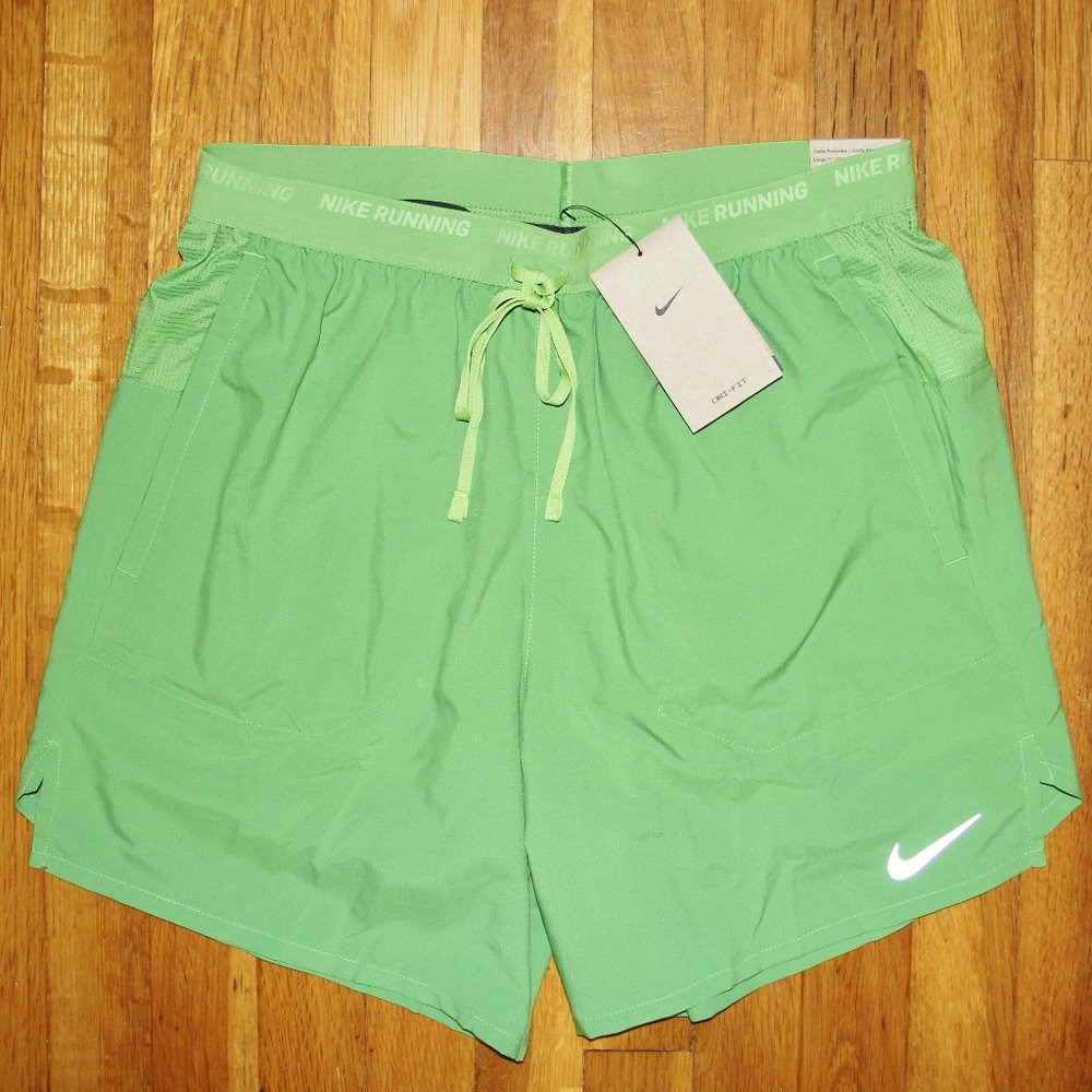 Nike Stride Dri-Fit 7" 2-in-1 Running Shorts Mens S Green Lined